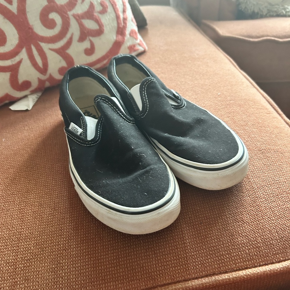 Vans - Picture 3 of 3